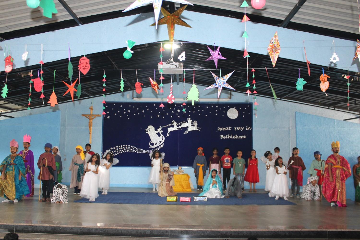 Photo 26 - Christmas Event Stage Performance